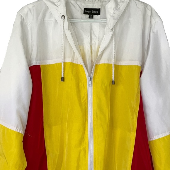 Zip Up Jacket 🤍💛❤️ - Picture 2 of 2